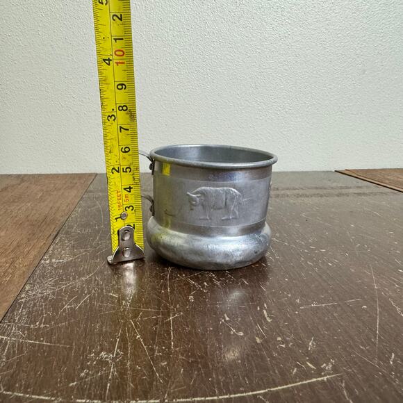 Vintage Aluminum Silver Children's Cup with Wild Animals Bear Lion Elephant - Picture 9 of 9